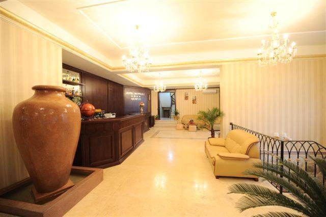 Hotel Mondial - Baia Εξωτερικό φωτογραφία
